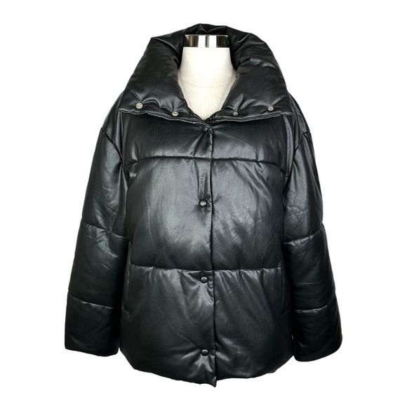 Bagatelle NYC Oversized Faux Leather Puffer Jacket - Size Medium - Picture 2 of 8